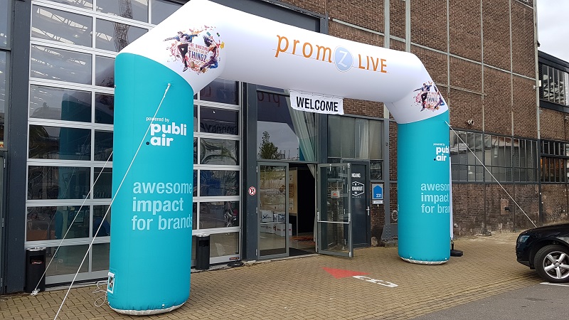 opblaasbareboog publi air