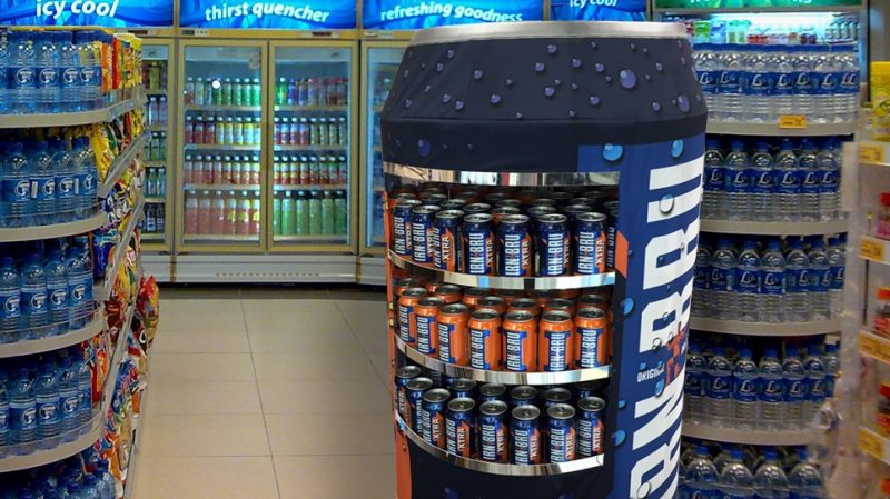 Maatwerk displays - Publi air Irn-bru replica display instore