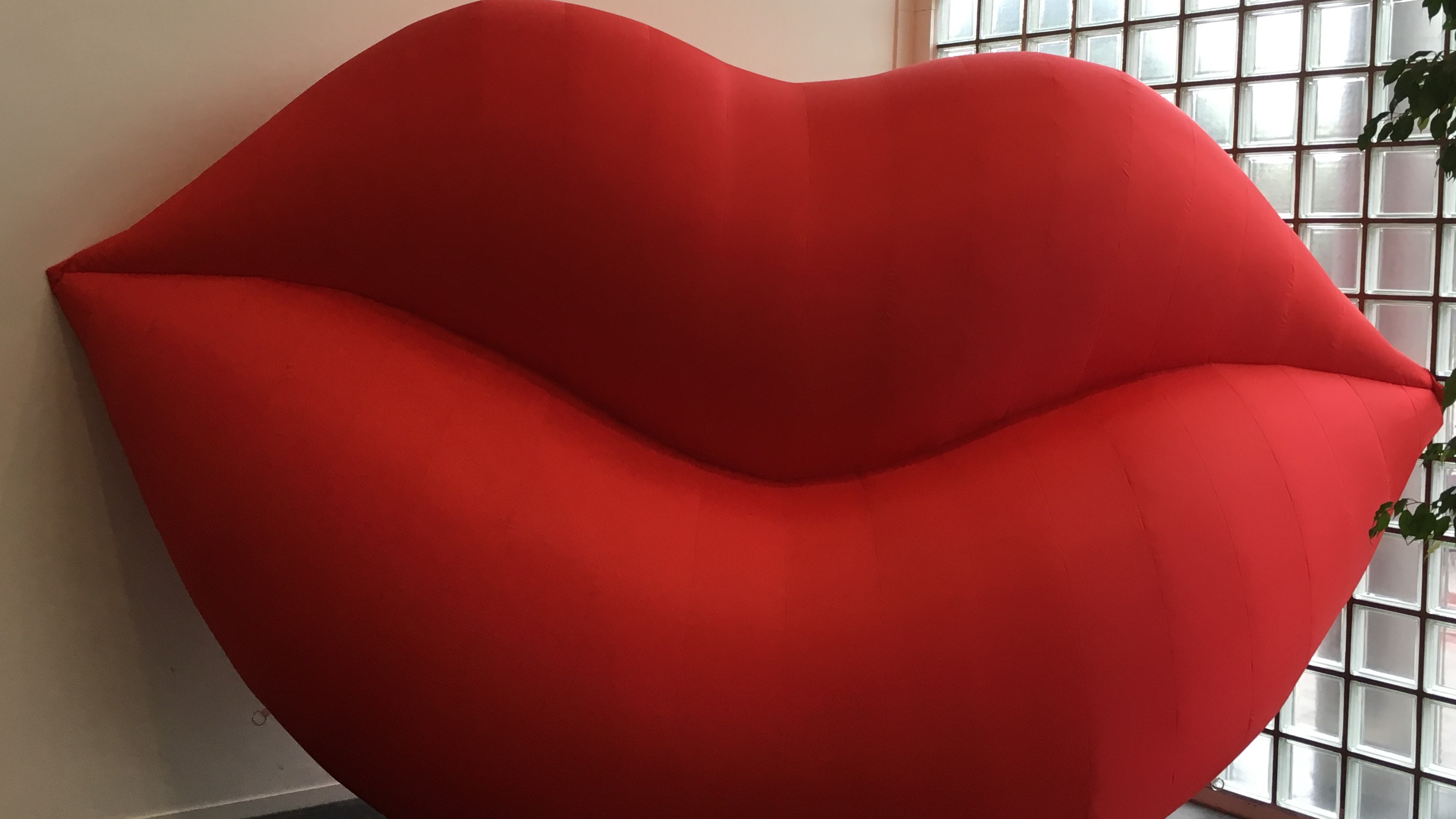 Giant Lippen – Bureau voor Reuring – Google Gaypride 2016