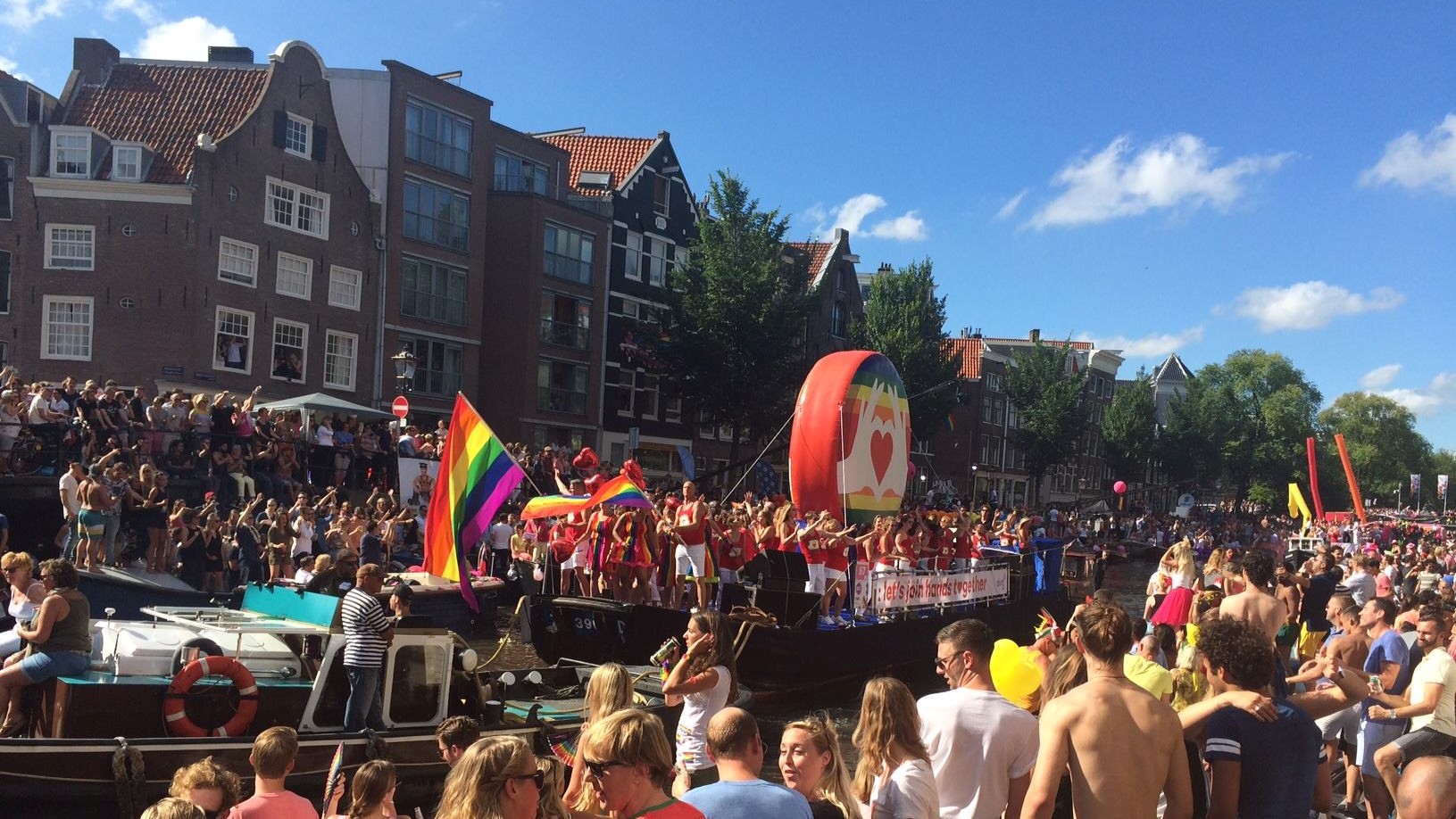 OLVG canal pride publi air