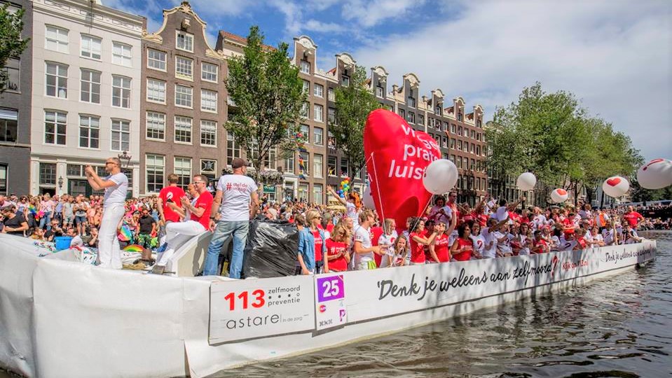 opblaasbaar_hart_inflatable_canalparade_113