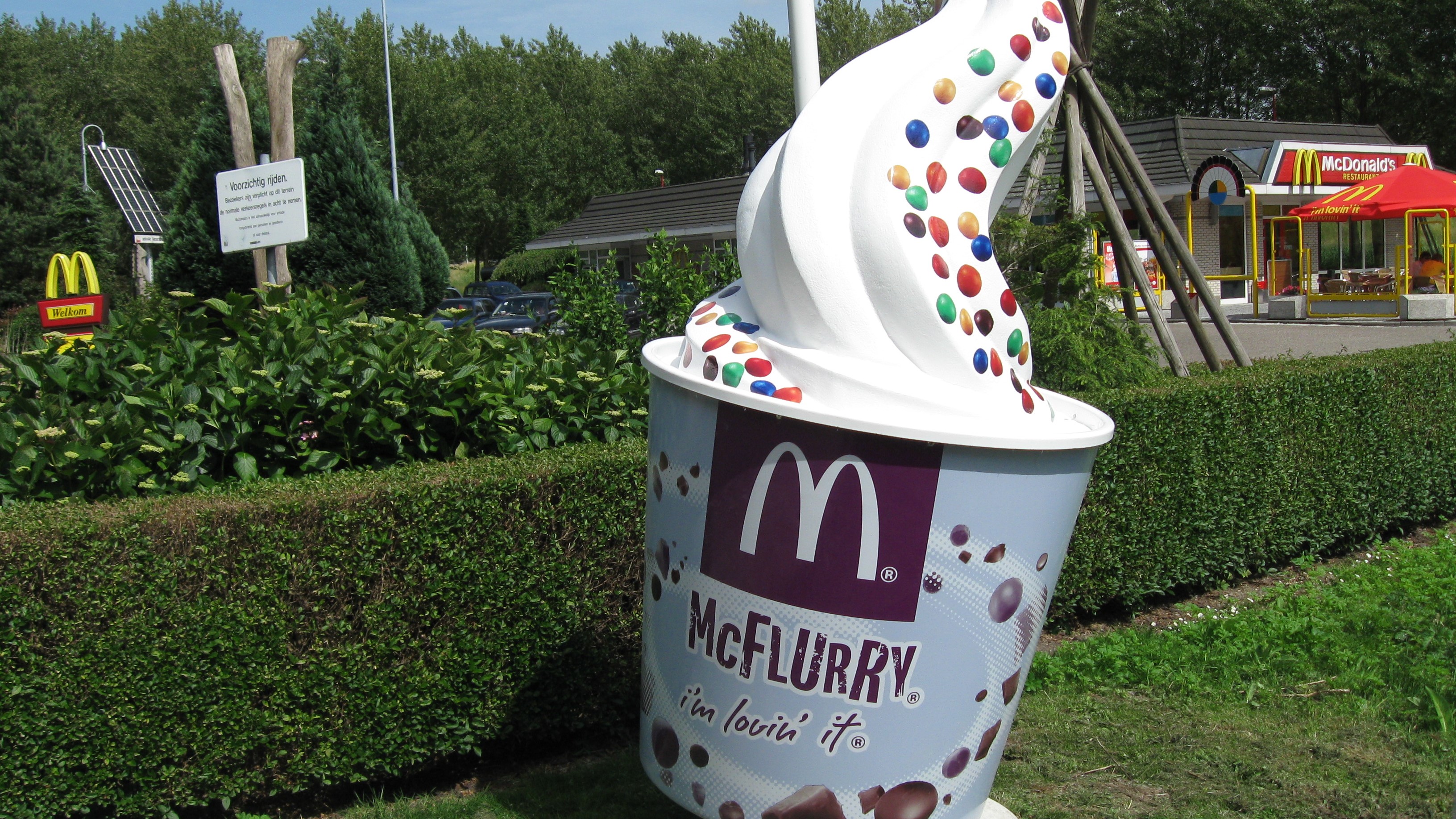 Publi air MC Donalds solid