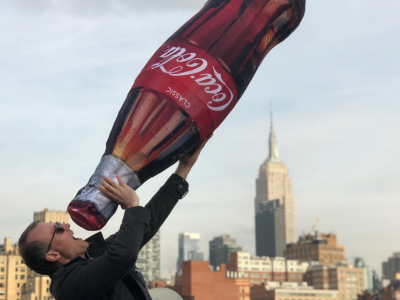 stackawrap display publi air coca cola