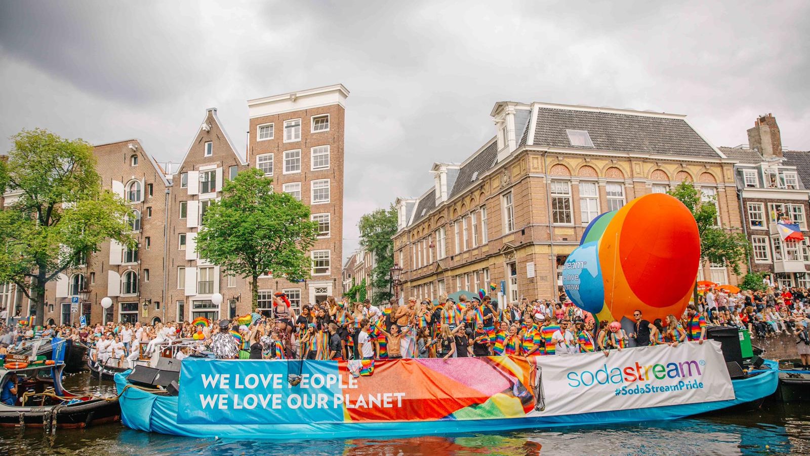 94cd0bb9-e177-4a73-aabe-ef388b06ebb8