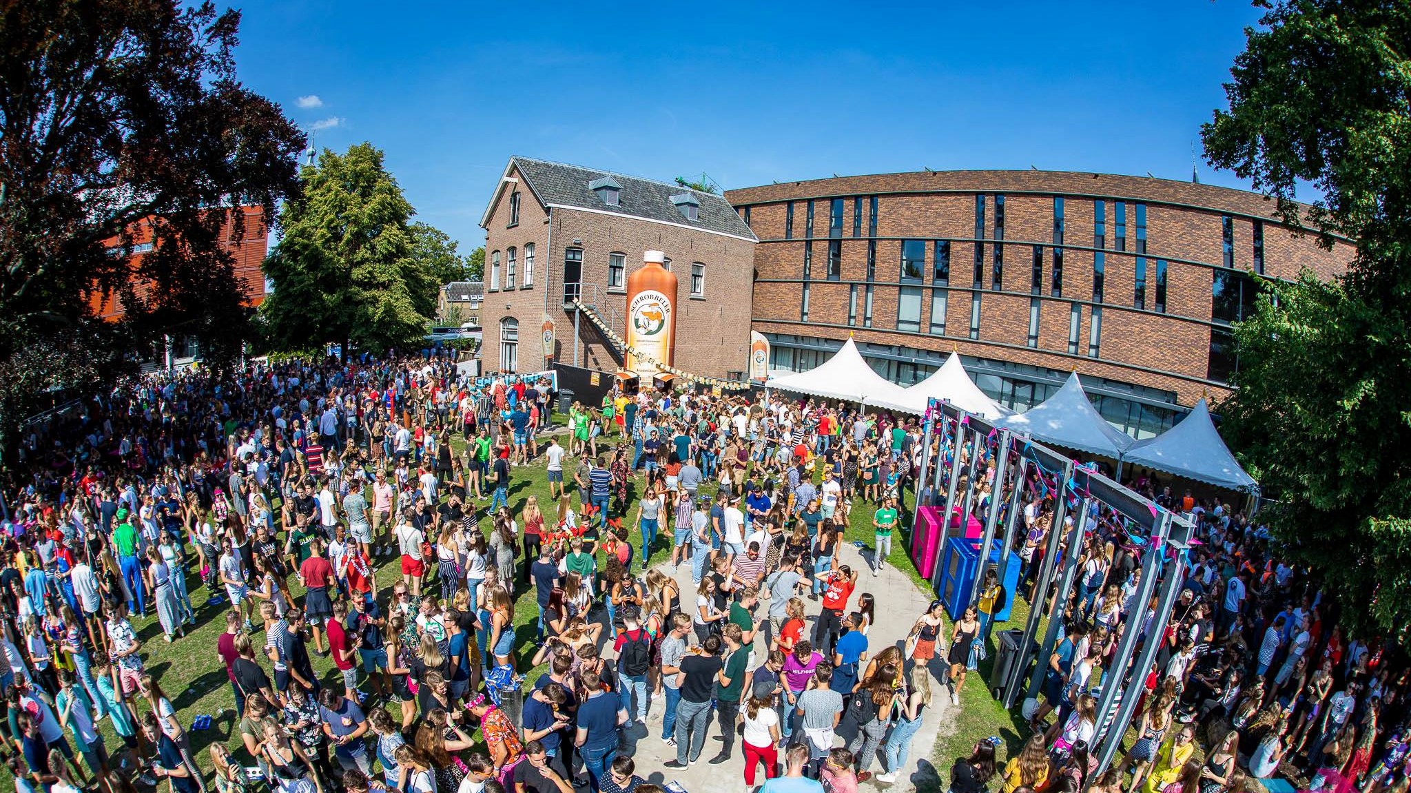 opblaasbare mobiele bar publi air