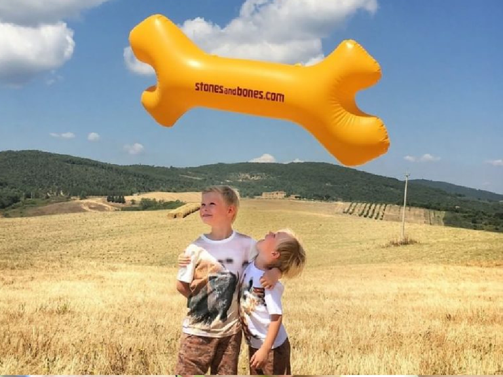 Publiair maatwerk luchtbed voor Stonesendbones Belgie