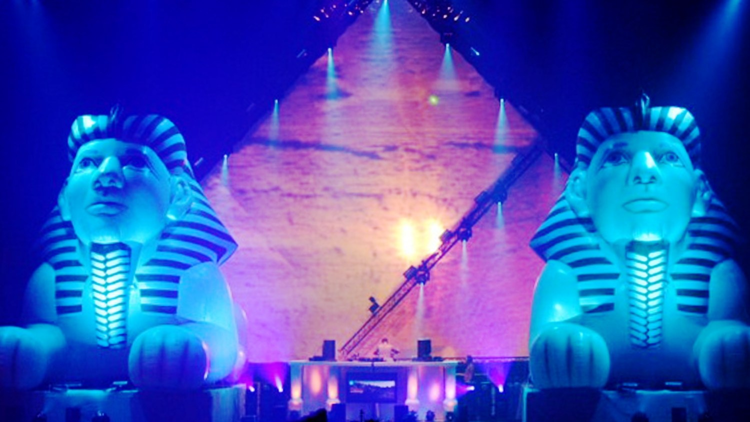 Dance inflatable opblaasbare Sfinx